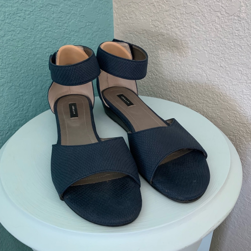 Comfortable work shoes